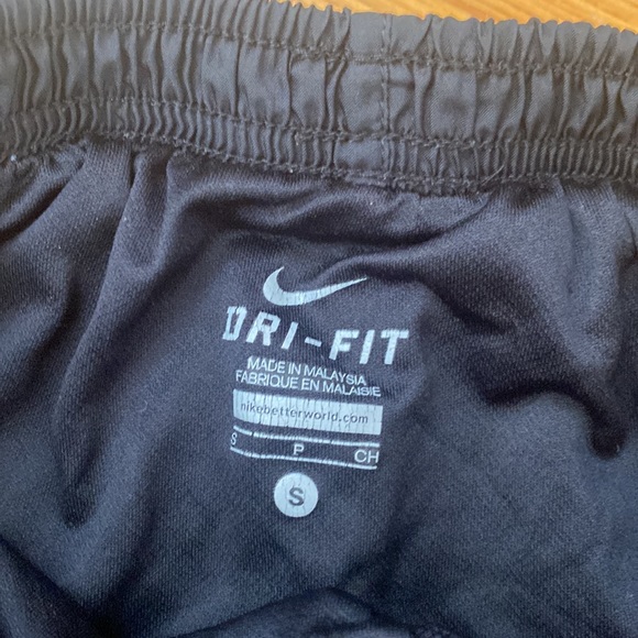 Black Nike Dri Fit running shorts - Picture 3 of 5